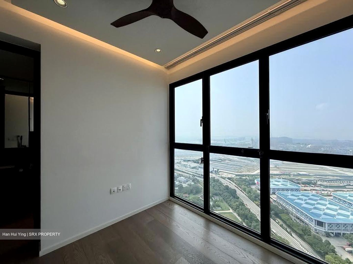 Avenue South Residence (D3), Apartment #626519441